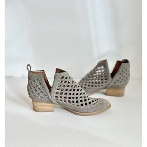 Jeffrey Campbell Taggart Ankle Boot Womens 7.5M Brown Suede V Cut Slip On Bootie